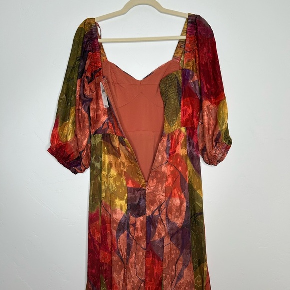 NWT HutchTwist Front Puff Sleeve Elegant Multicolor Women's Midi Dress SZ Small - Picture 7 of 16